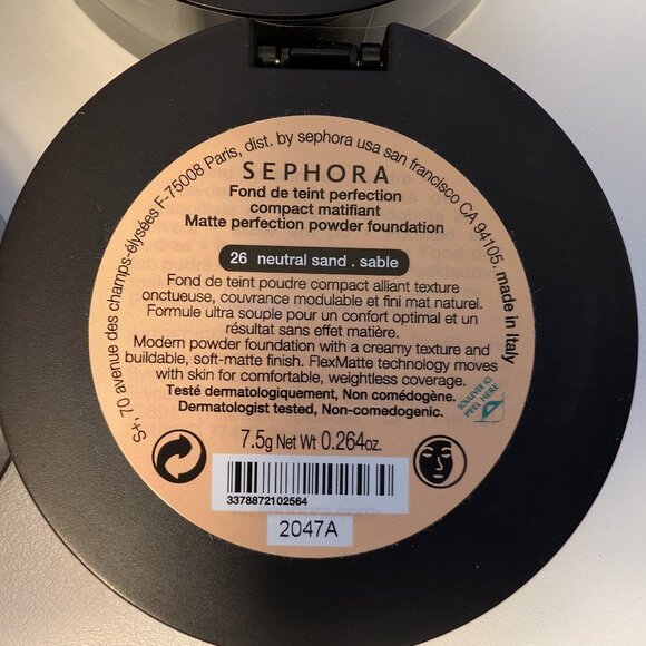 Sephora 26 Neutral Sand Matte Perfection Powder Foundation - discontinued - Picture 2 of 3